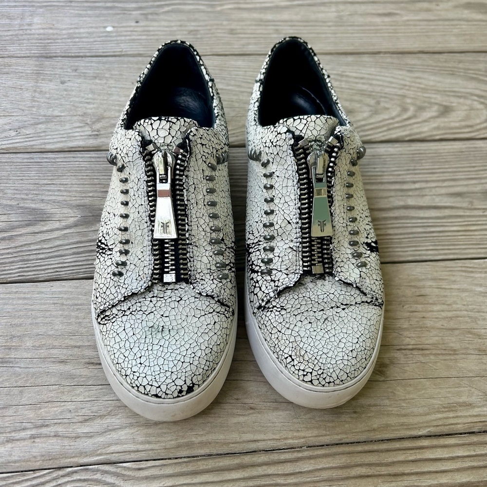 Frye Women's Lena Rebel Leather Zip White Crackled Low Top Sneaker